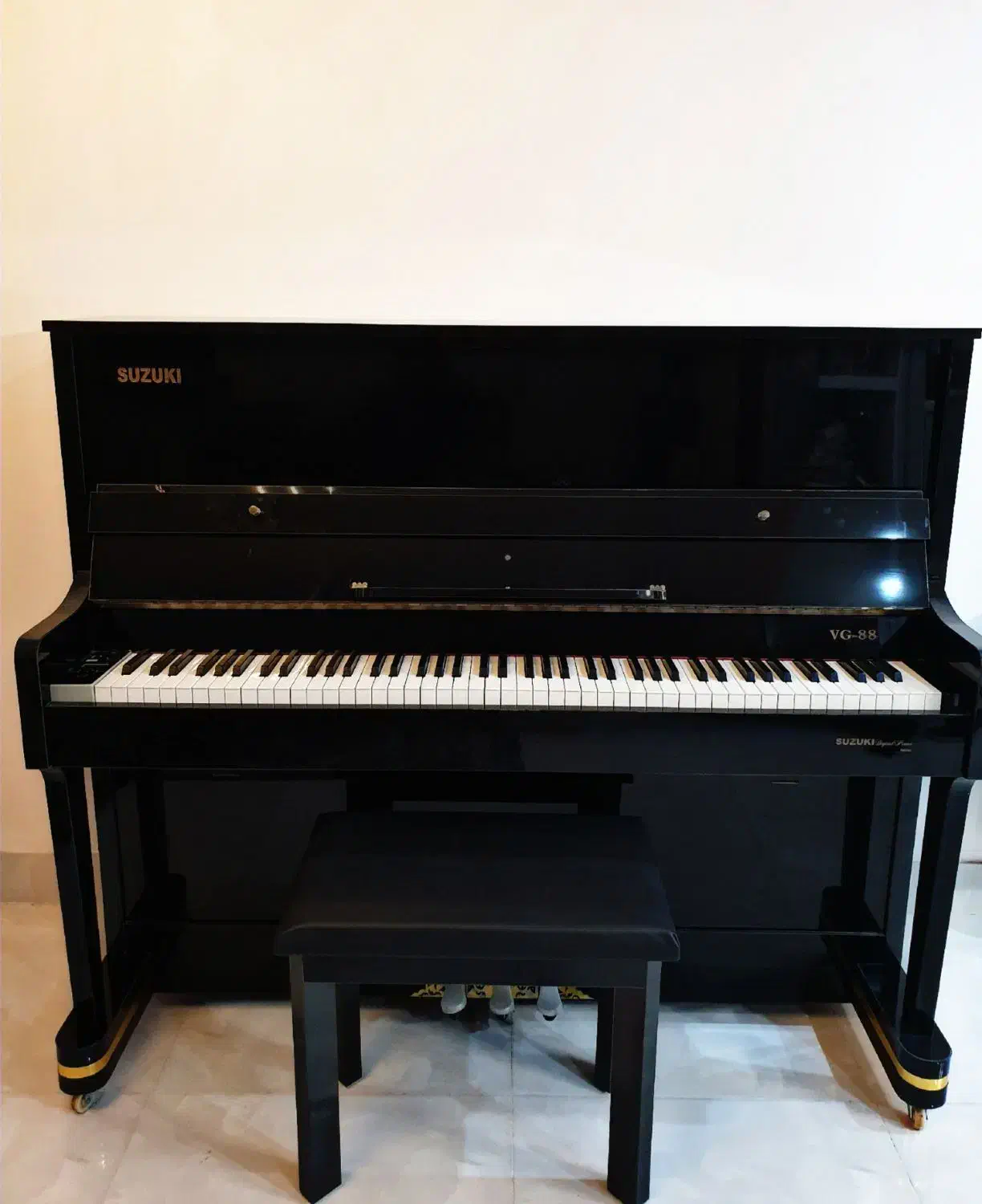 فروش پیانو سوزوکی|پیانو، کیبورد، آکاردئون|گرگان, |دیوار