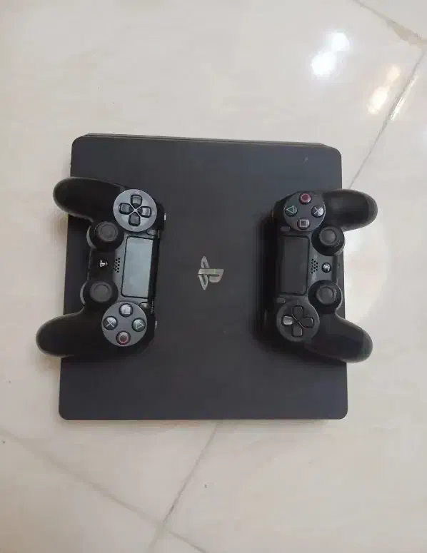 ps 4|کنسول، بازی ویدئویی و آنلاین|جهرم, |دیوار