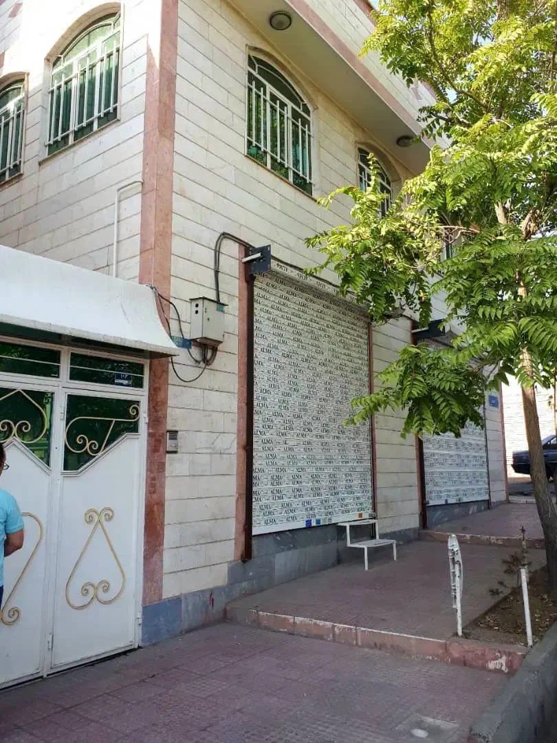 اجاره مغازه ۳۰ متری در استخر تهرانپارس|اجارهٔ مغازه و غرفه|تهران, استخر|دیوار