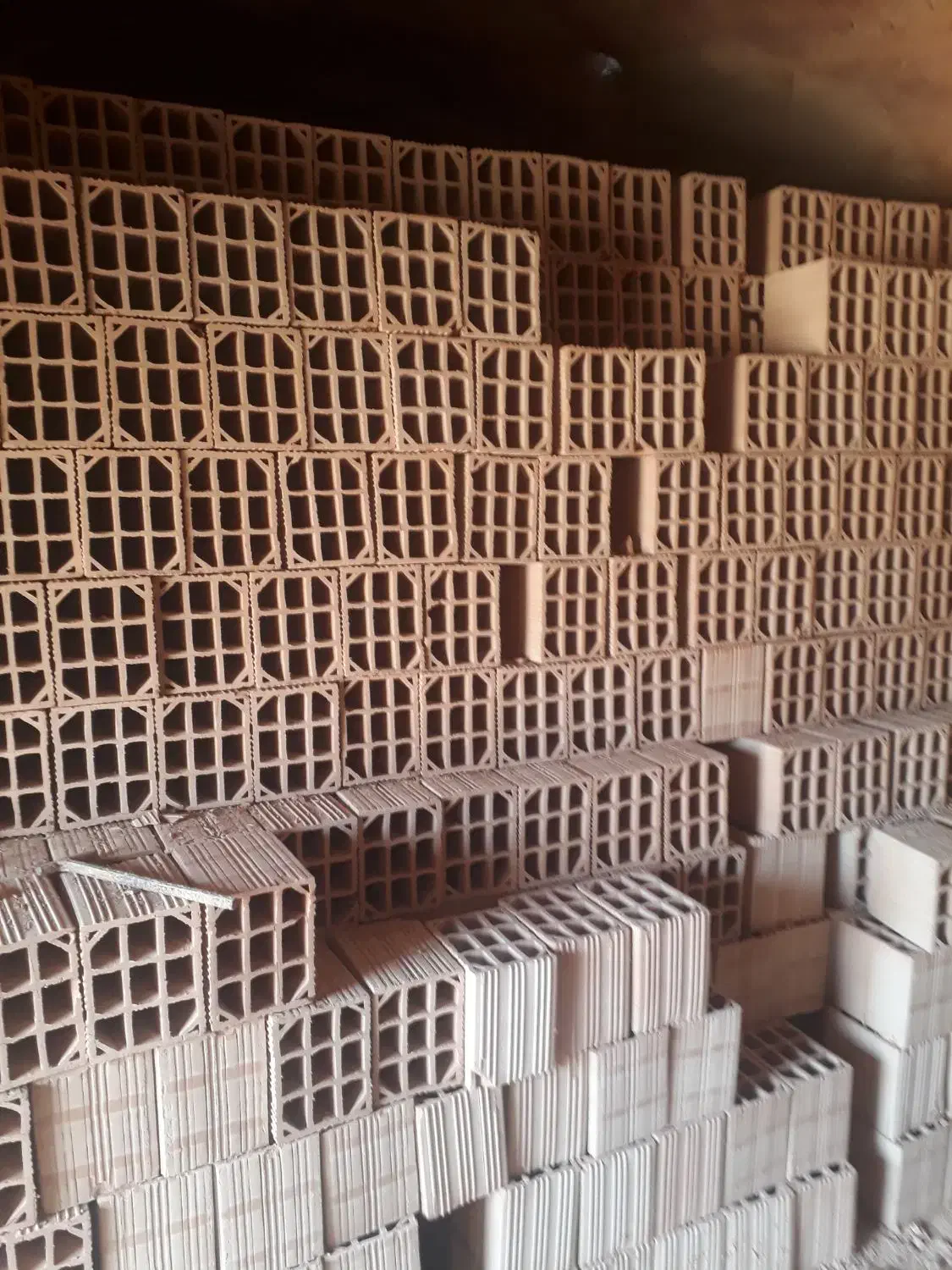 ایتال سیمان آجر سوراخی|عمده‌فروشی|گرگان, |دیوار