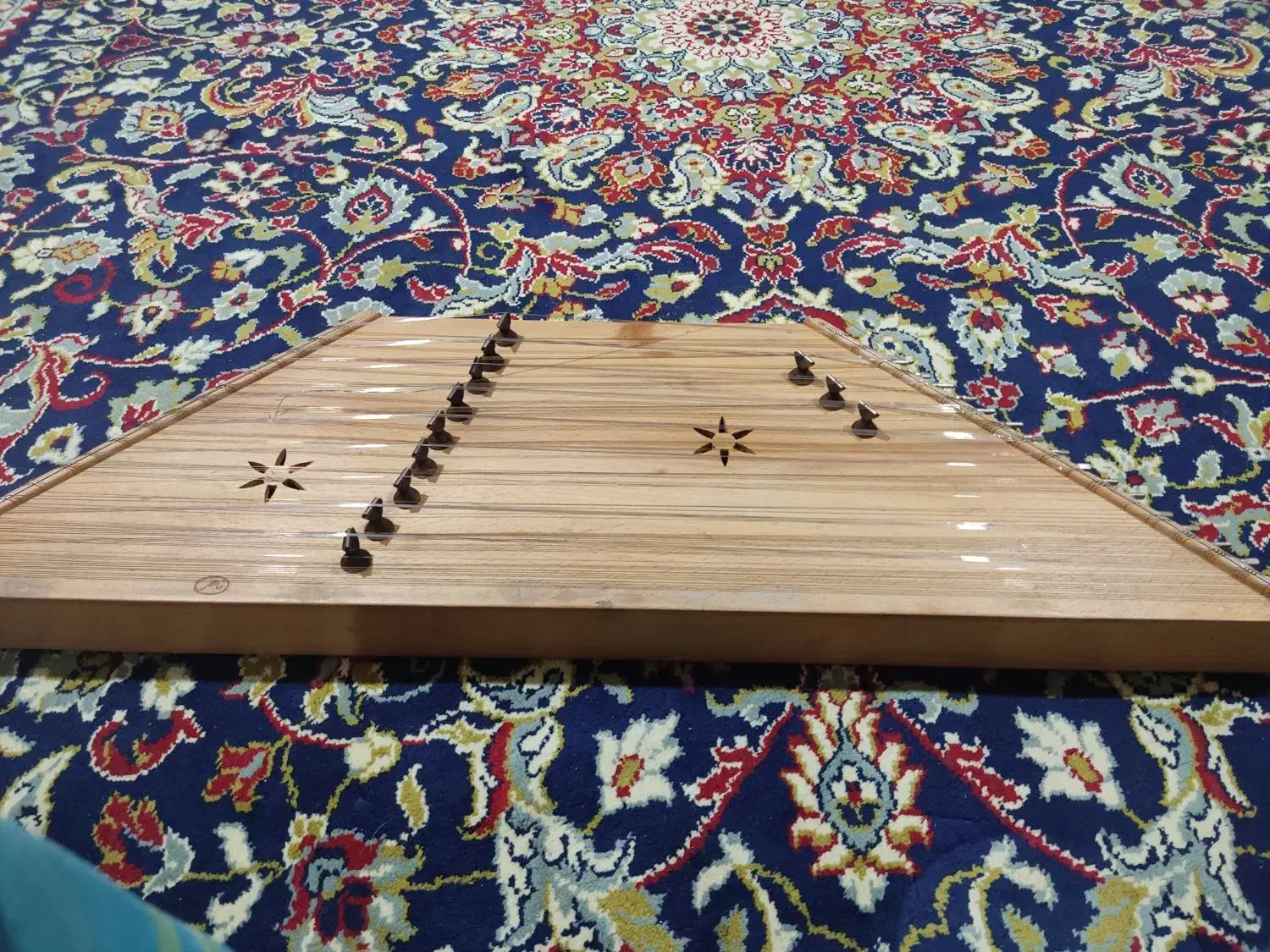 سنتور|سازهای سنتی|قائمشهر, |دیوار