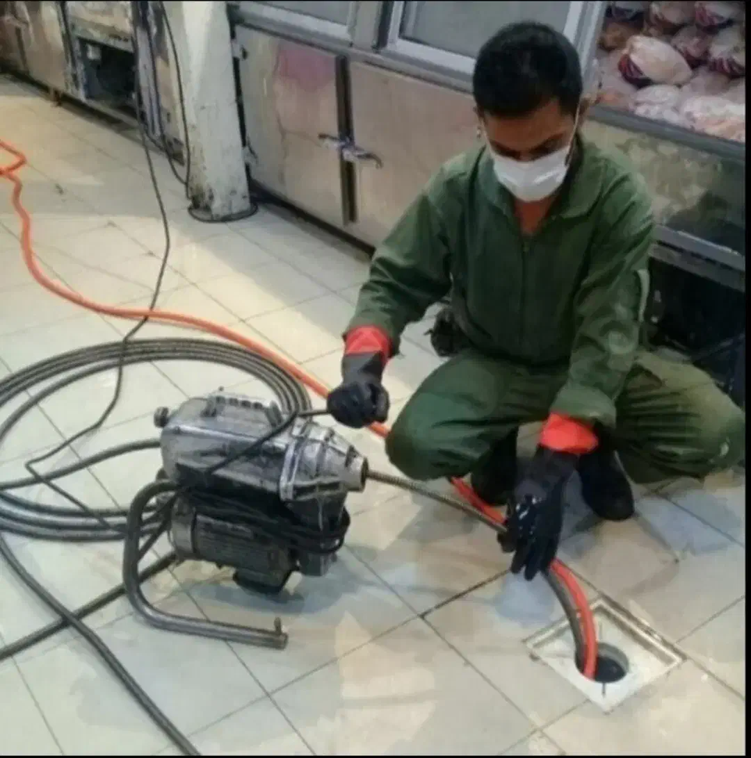 لوله بازکنی نشت یابی به روز ارزانترین کل شهر هستیم|خدمات پیشه و مهارت|اصفهان, سپاهانشهر|دیوار