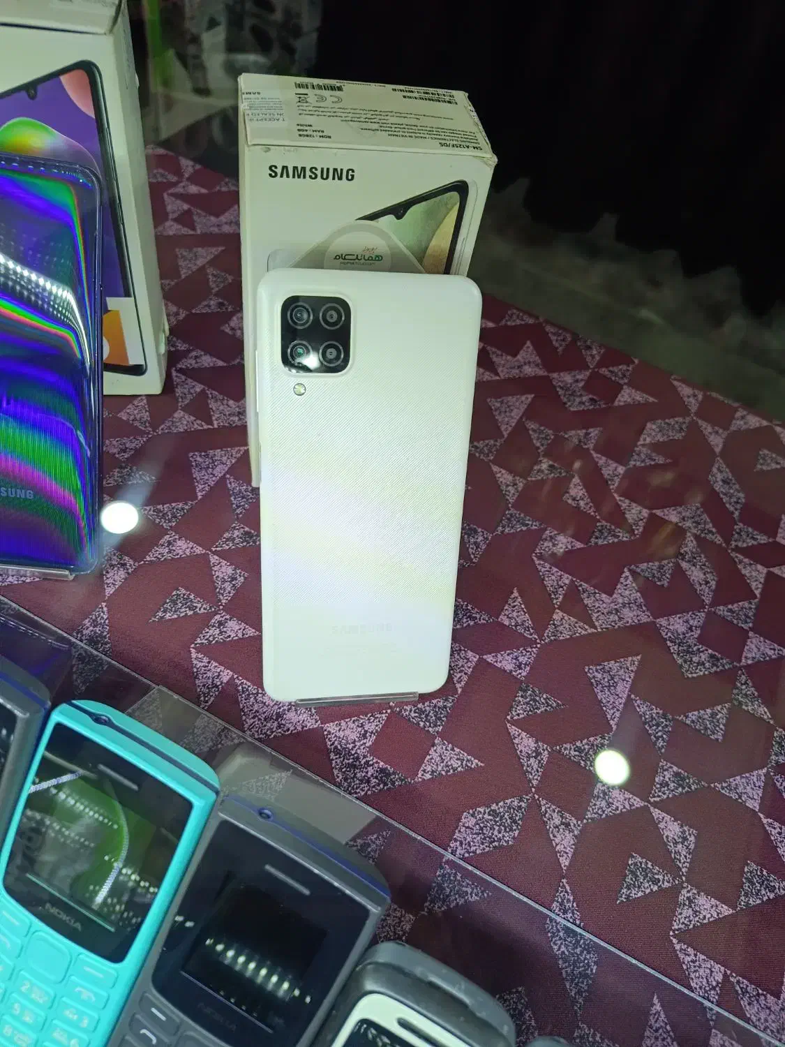 نوت ۱۱ معمولی خیلی تمیز|موبایل|یزد, |دیوار