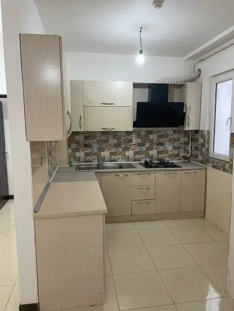 رهن اپارتمان در مسکن مهر /۷۸ متر/دو خواب /طبقه اول|اجارهٔ آپارتمان|رشت, کوی غلام نیا|دیوار