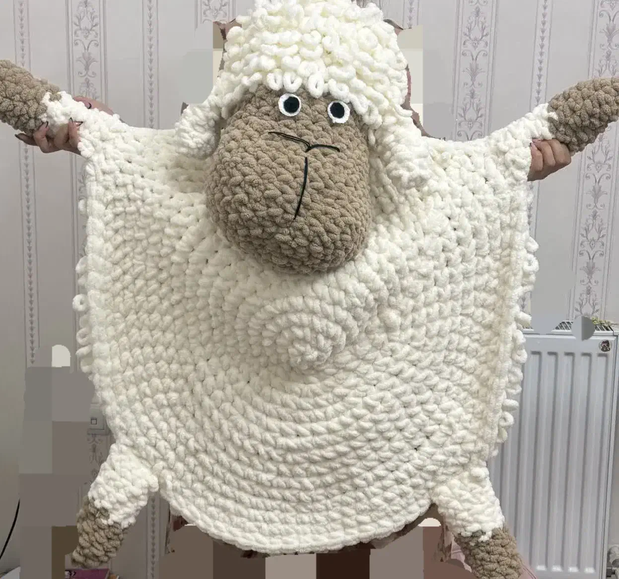 فرشینه ببعی|پادری|ورامین, ورامین|دیوار