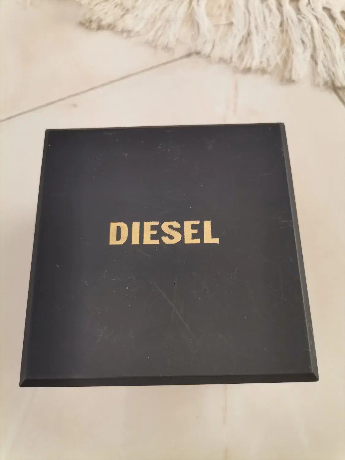 ساعت مچی|ساعت|هشتگرد, شهرک بعثت|دیوار