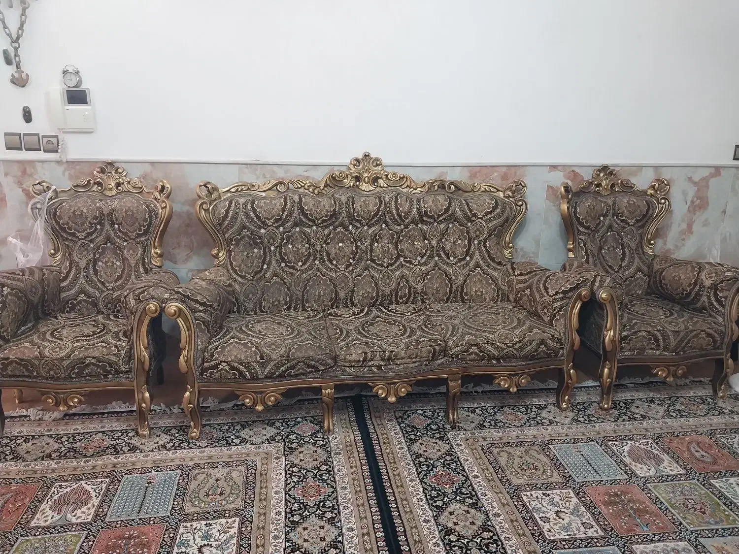 مبل|مبلمان خانگی و میز عسلی|قم, لسانی|دیوار