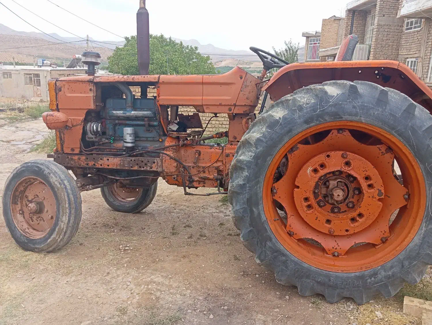 سالار رومانی ۶۵ زیر خاکی بدون جوش وقلاویز|خودرو سنگین|سده (فارس), |دیوار