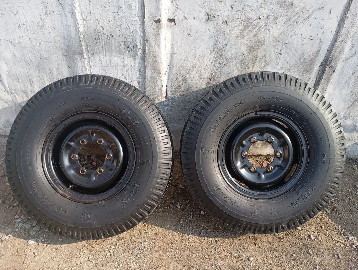 لاستیک نخی گلدستون عقب|قطعات یدکی و لوازم جانبی|بندر ترکمن, |دیوار