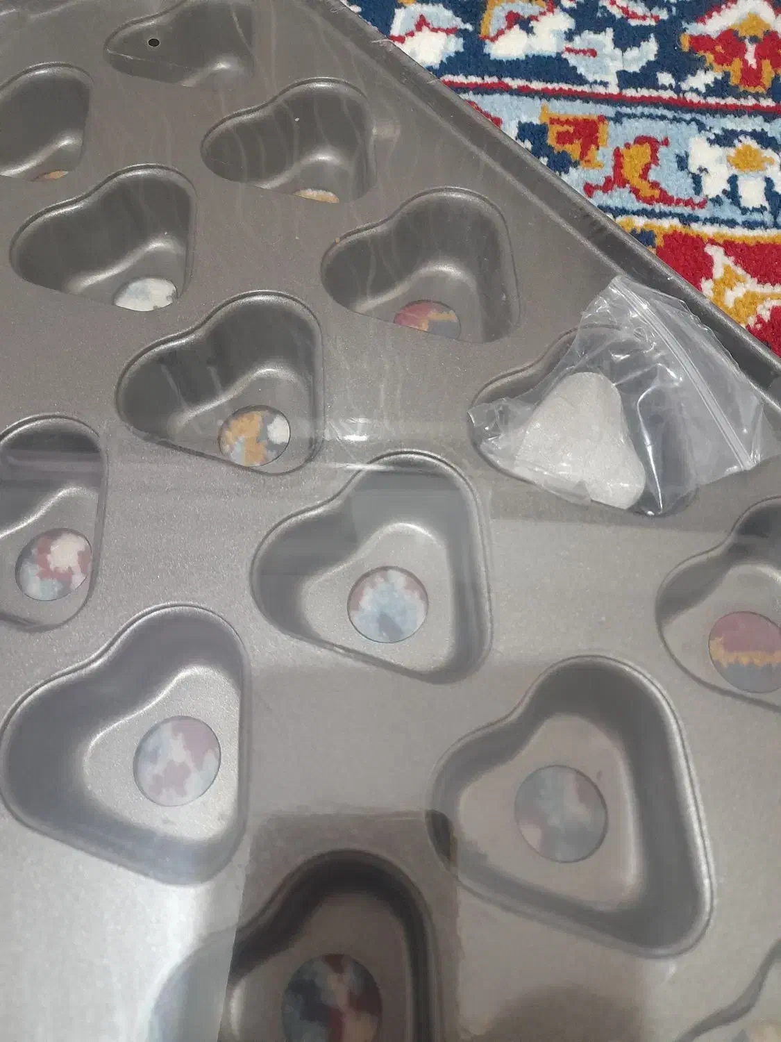 قالب کیک  و تارت ۲۴عددی|ظروف پخت‌وپز|سقز, |دیوار