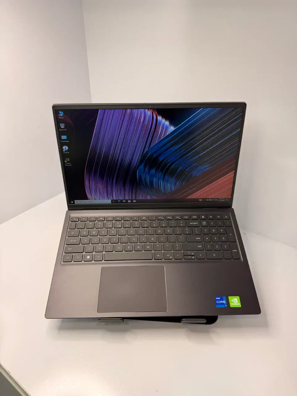 لپتاپ DELL Vostro 15-5510|رایانه همراه|شیراز, ملاصدرا|دیوار