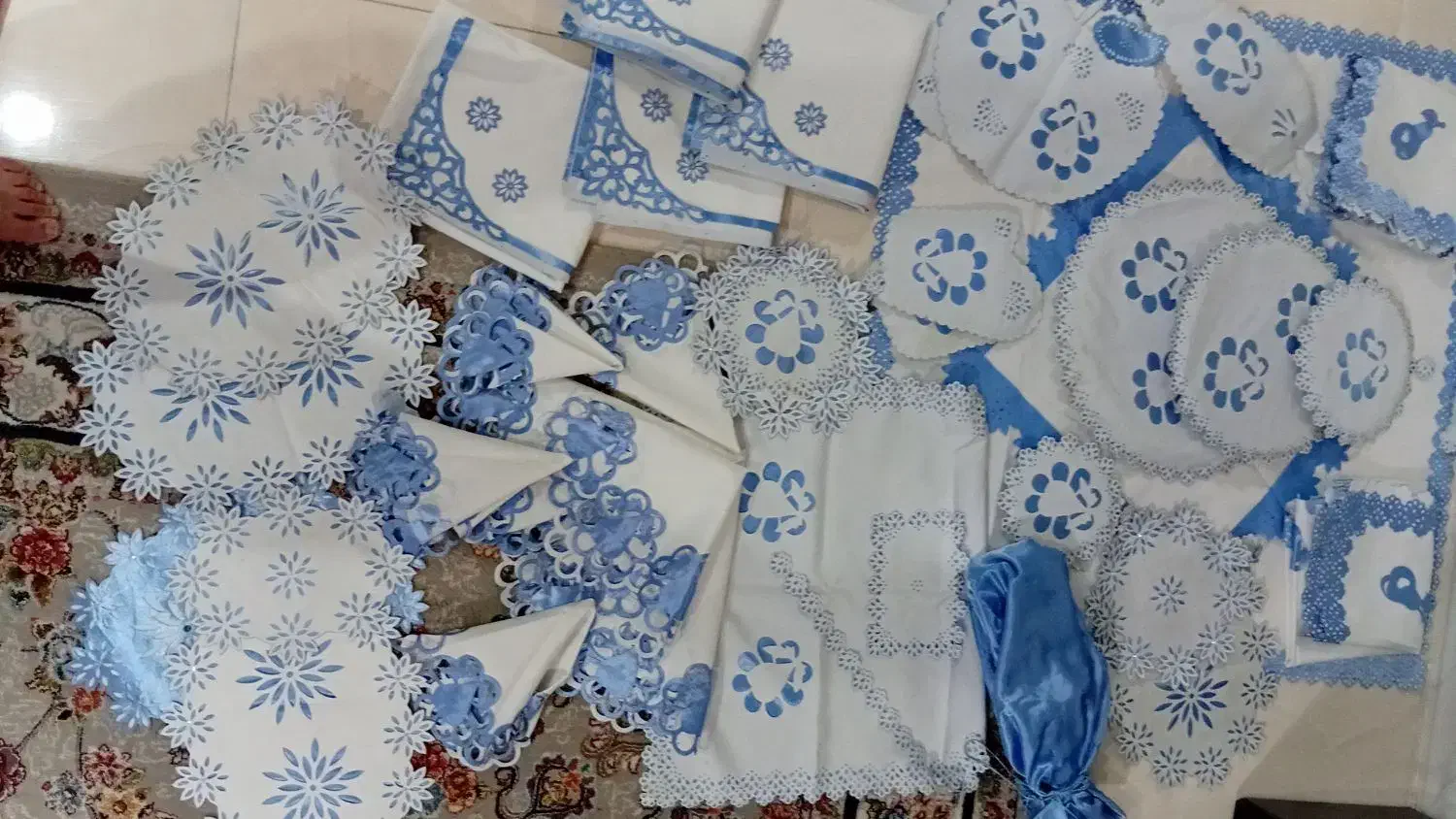 سرویس دمه کنی آمیز خونه ۲۰ تیکه همه نونو|سفره، حوله، دستمال آشپزخانه|دماوند, گیلاوند|دیوار