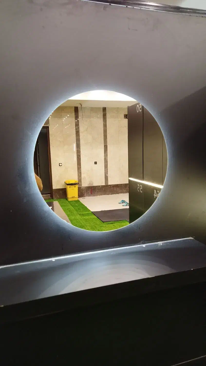 آینه قدی دفرمه بکلایت نور مخی|آینه|قم, علی آباد سعدگان|دیوار