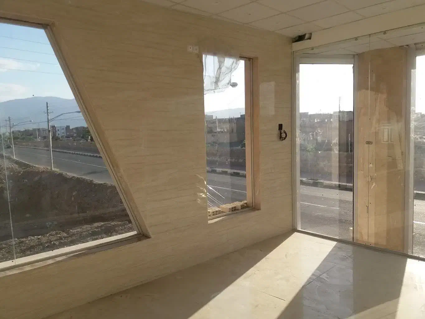 مغازه تجاری  بلوار ساحلی شمالی طبقه بالا|اجارهٔ مغازه و غرفه|کاشان, باغ ماجد|دیوار