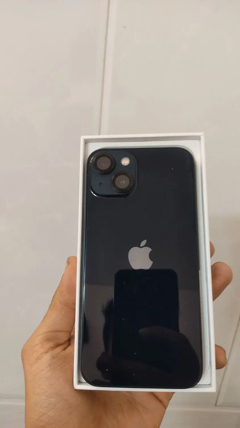 آیفون 13 نورمال CH بدون خط و خش|موبایل|قم, نیروگاه|دیوار