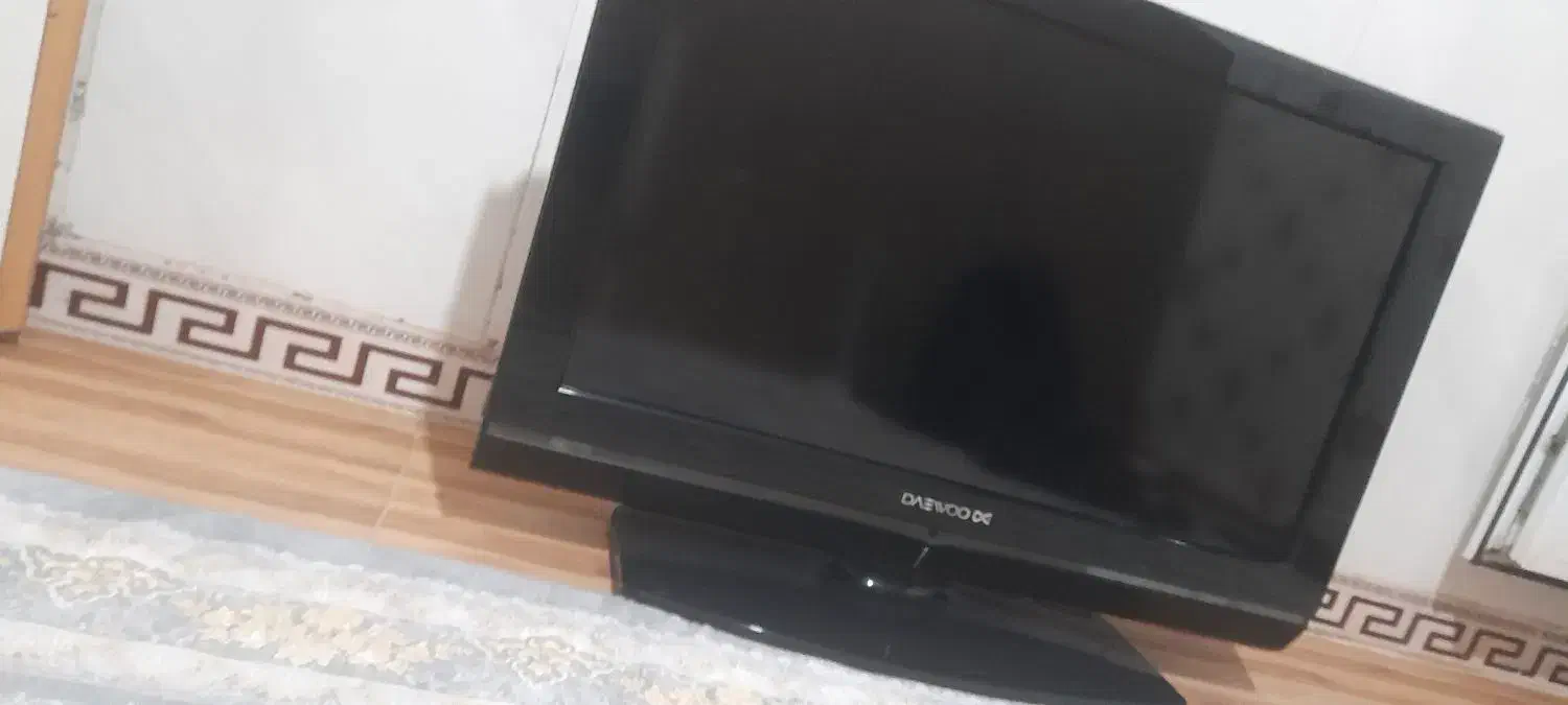 تلویزیون ۳۲ اینج نو|تلویزیون و پروژکتور|اسلام‌شهر, شهرک قائمیه|دیوار