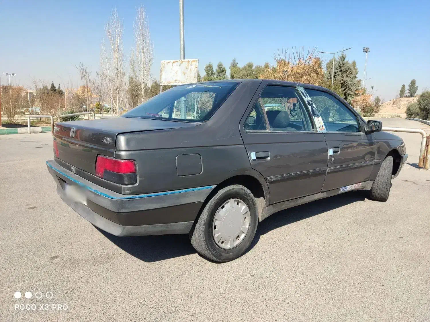 پژو 405Glx مدل81|خودرو سواری و وانت|تهران, قصر فیروزه ۲|دیوار