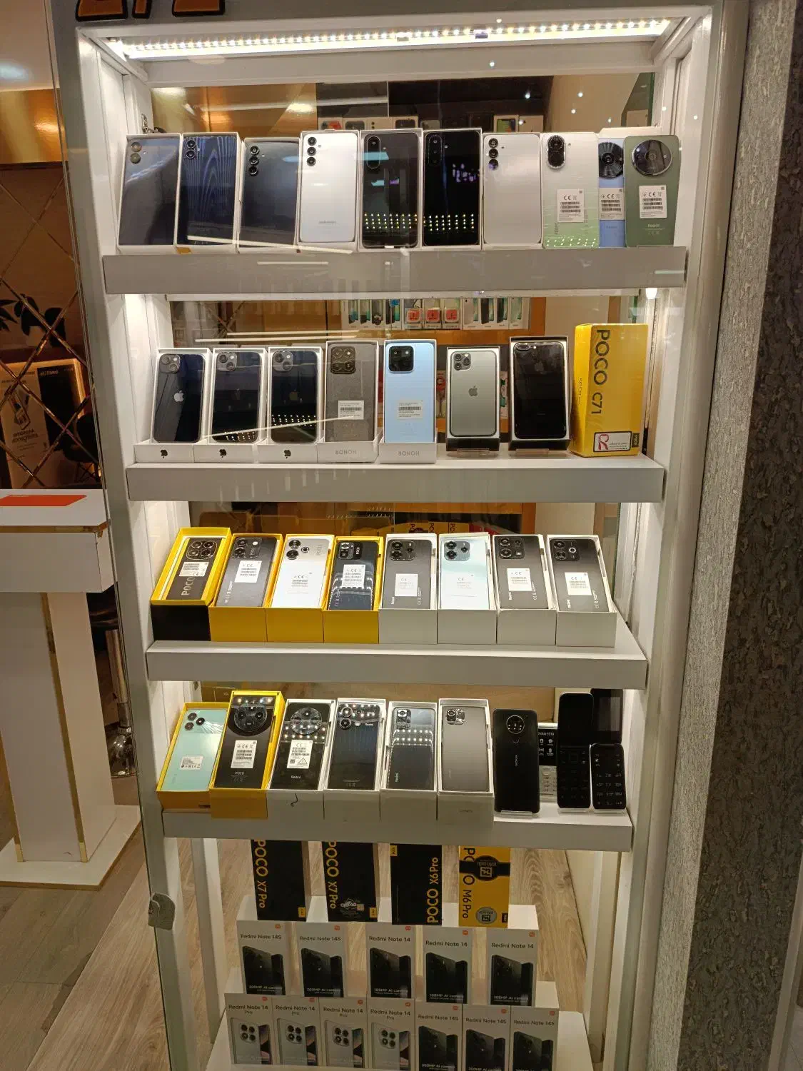 iPhone 11 Pro اقساط با ضمانت طلا بدون پیش پرداخت|موبایل|مشهد, احمدآباد|دیوار