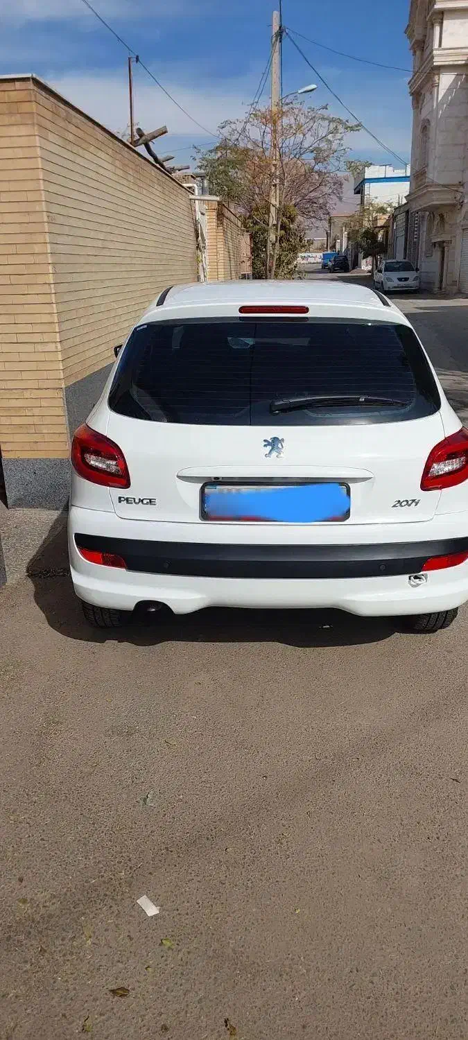 207 اتومات|خودرو سواری و وانت|زرند, |دیوار