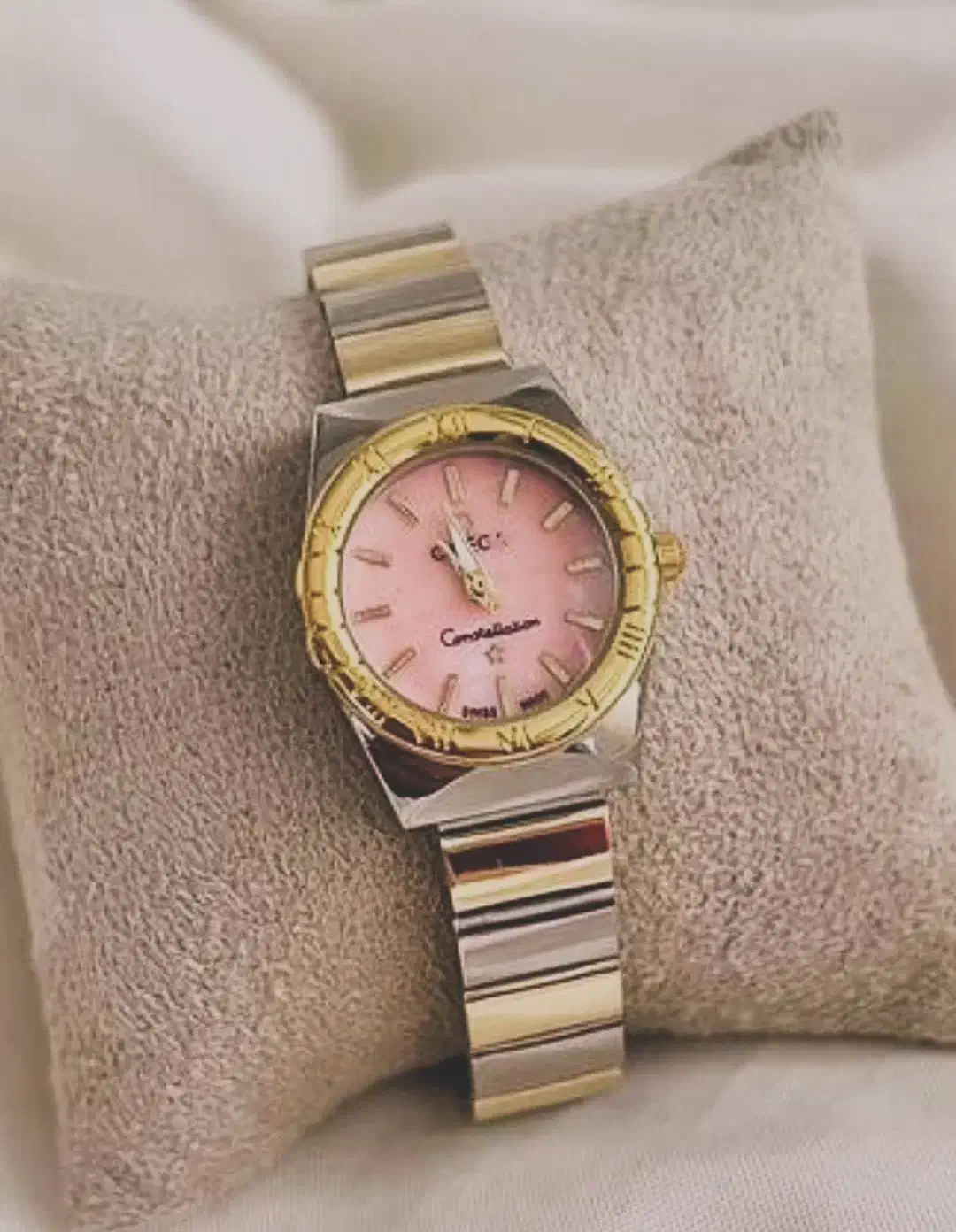 ساعت|ساعت|بروجرد, |دیوار