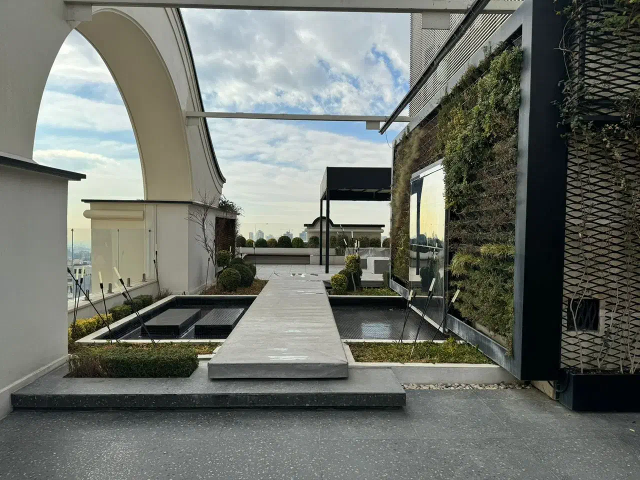 پنت هاوس مرجان/۷۵۰ متر(۱۲ پارکینگ سندی)|فروش آپارتمان|تهران, نیاوران|دیوار