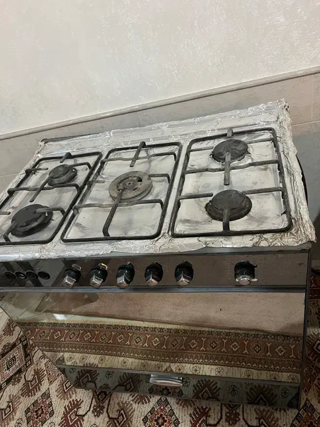 اجاق گاز 5 شعله فر دار|اجاق گاز و لوازم برقی پختوپز|قم, زنبیل آباد|دیوار