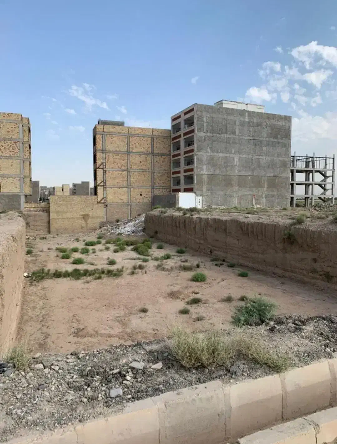 320 متر زمین مسکونی در بی بی زبیده|فروش زمین و ملک کلنگی|قرچک, شهرک الحدید|دیوار