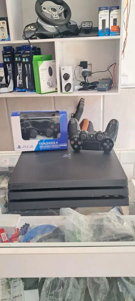 پلی استیشن 4 پرو کپی خور دو دسته بازی رایگان|کنسول، بازی ویدئویی و آنلاین|گنبد کاووس, |دیوار