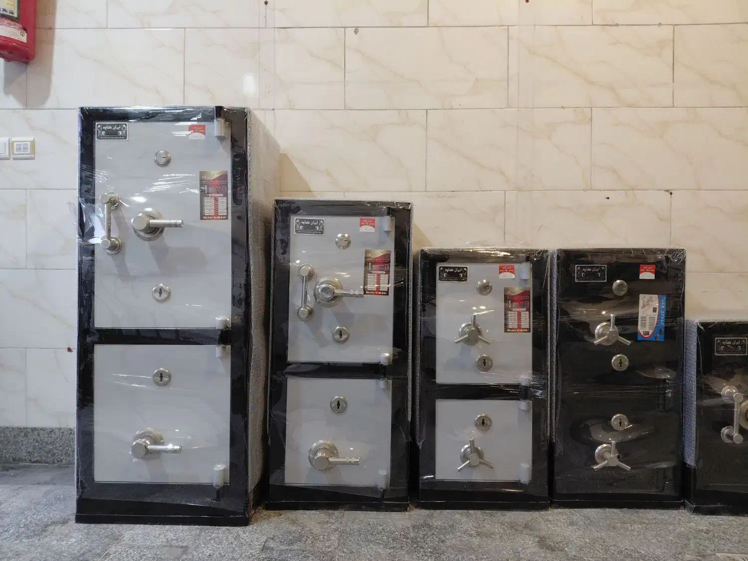 گاوصندوق ایران کاوه|ابزارآلات|تبریز, |دیوار