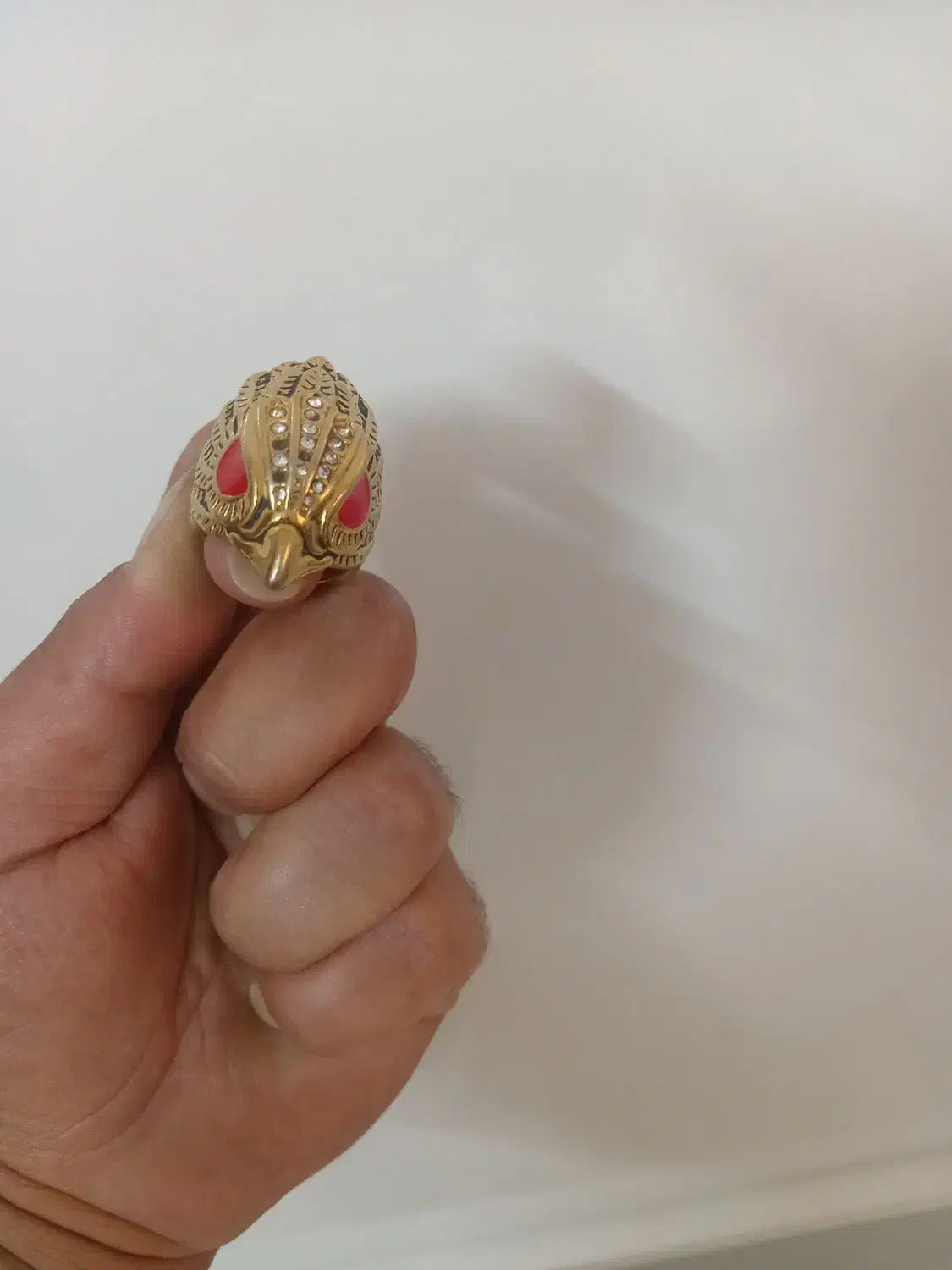 انگشتر عقاب|کلکسیون اشیاء عتیقه|اصفهان, جاوان|دیوار