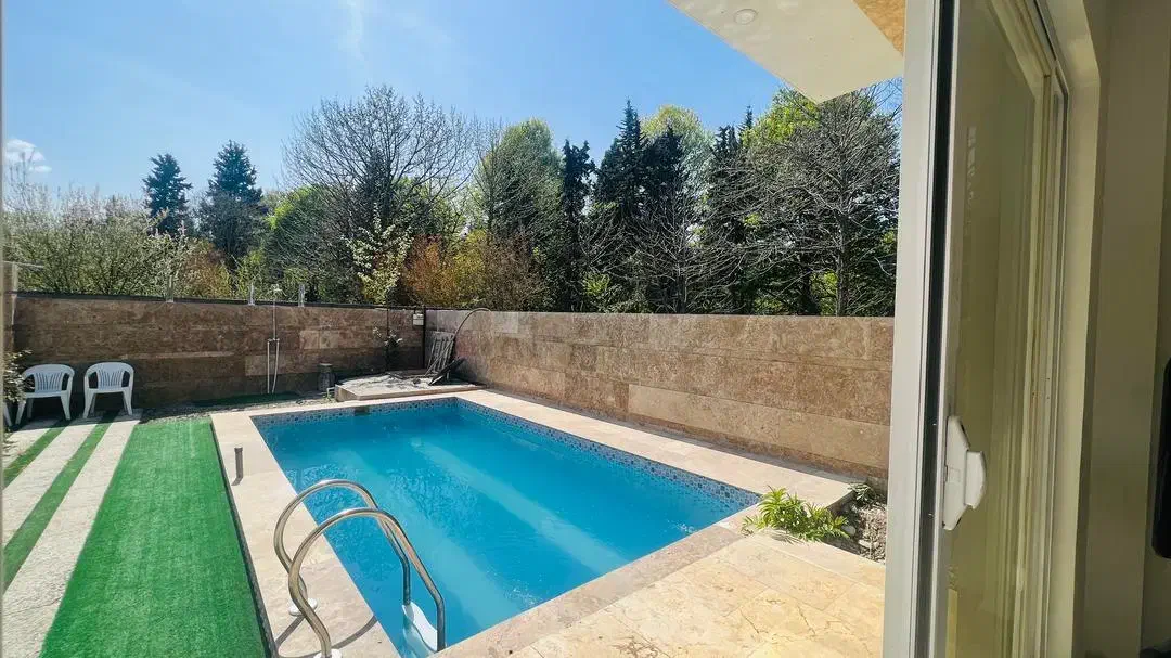 اجاره روزانه ویلا استخر جنگلی روباز چهارفصل|اجارهٔ کوتاه‌مدت ویلا و باغ|چمستان, |دیوار