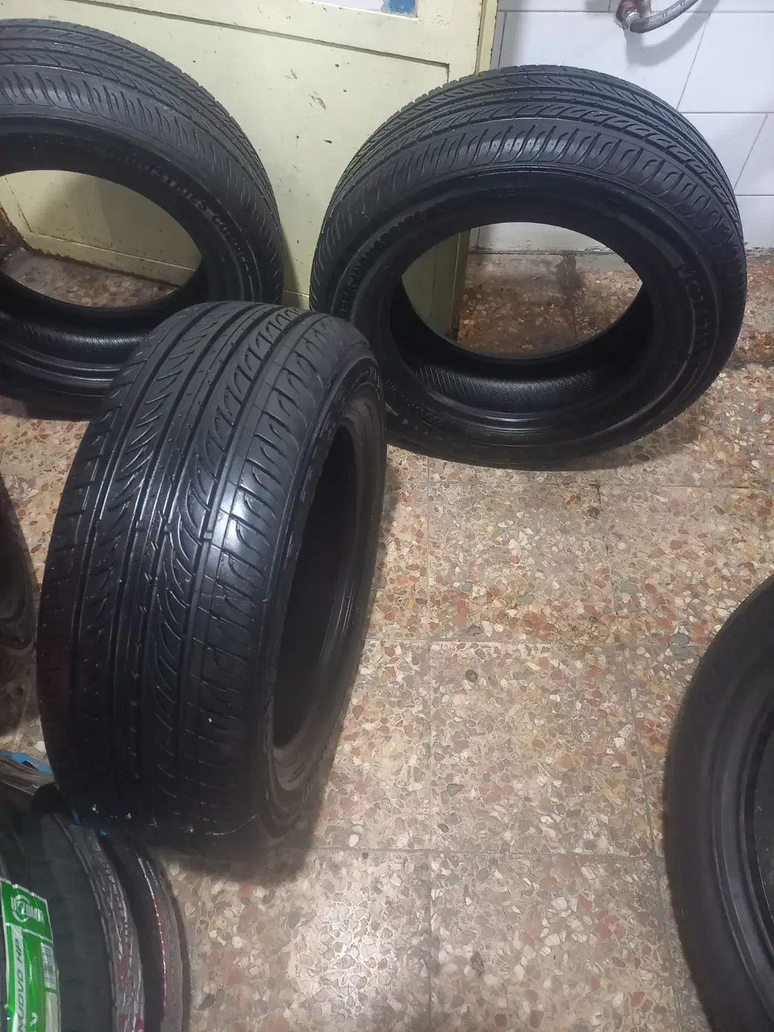 لاستیک ماشین پارس|قطعات یدکی و لوازم جانبی|بندر ماهشهر, |دیوار