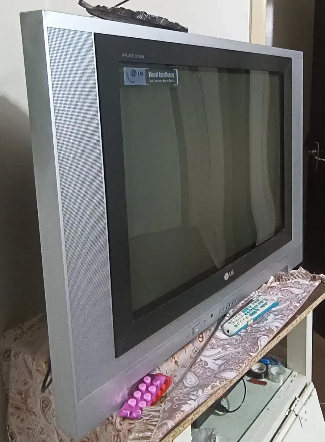 تلویزیون 29اینچ ال جی|تلویزیون و پروژکتور|اصفهان, فرودگاه شهید بهشتی|دیوار