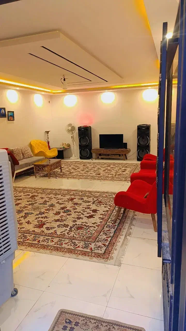 اجاره روزانه باغ ویلا ۳۰۰ متری در پاکدشت (مامازند|اجارهٔ کوتاه‌مدت ویلا و باغ|پاکدشت, پاکدشت (مامازند)|دیوار