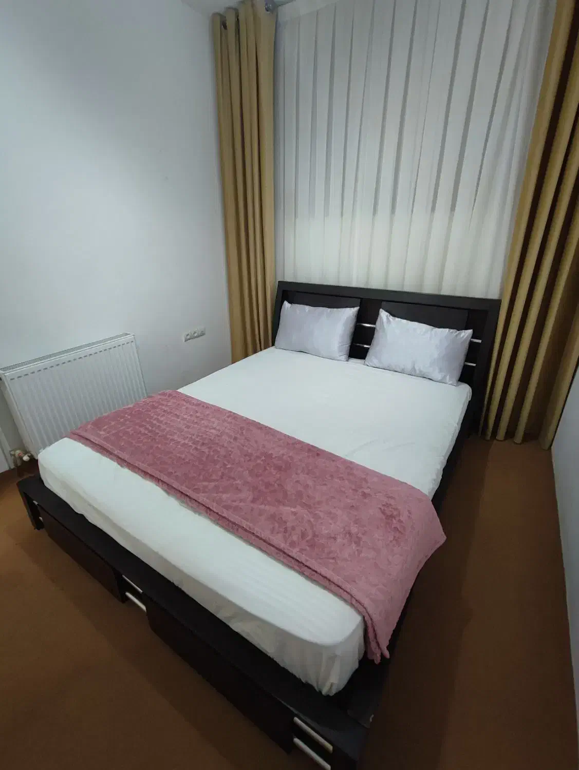 اجاره سوییت ویلایی روزانه در حد هتل آراسته هاهمکف|اجارهٔ کوتاهمدت آپارتمان و سوئیت|خرمآباد, |دیوار