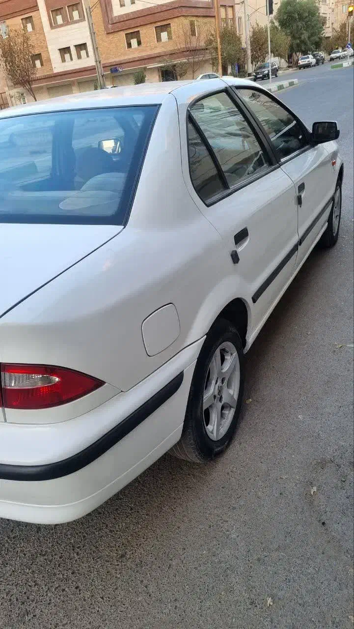 سمند مدل ۸۹ بیرنگ Ef7|خودرو سواری و وانت|قم, زنبیل آباد|دیوار