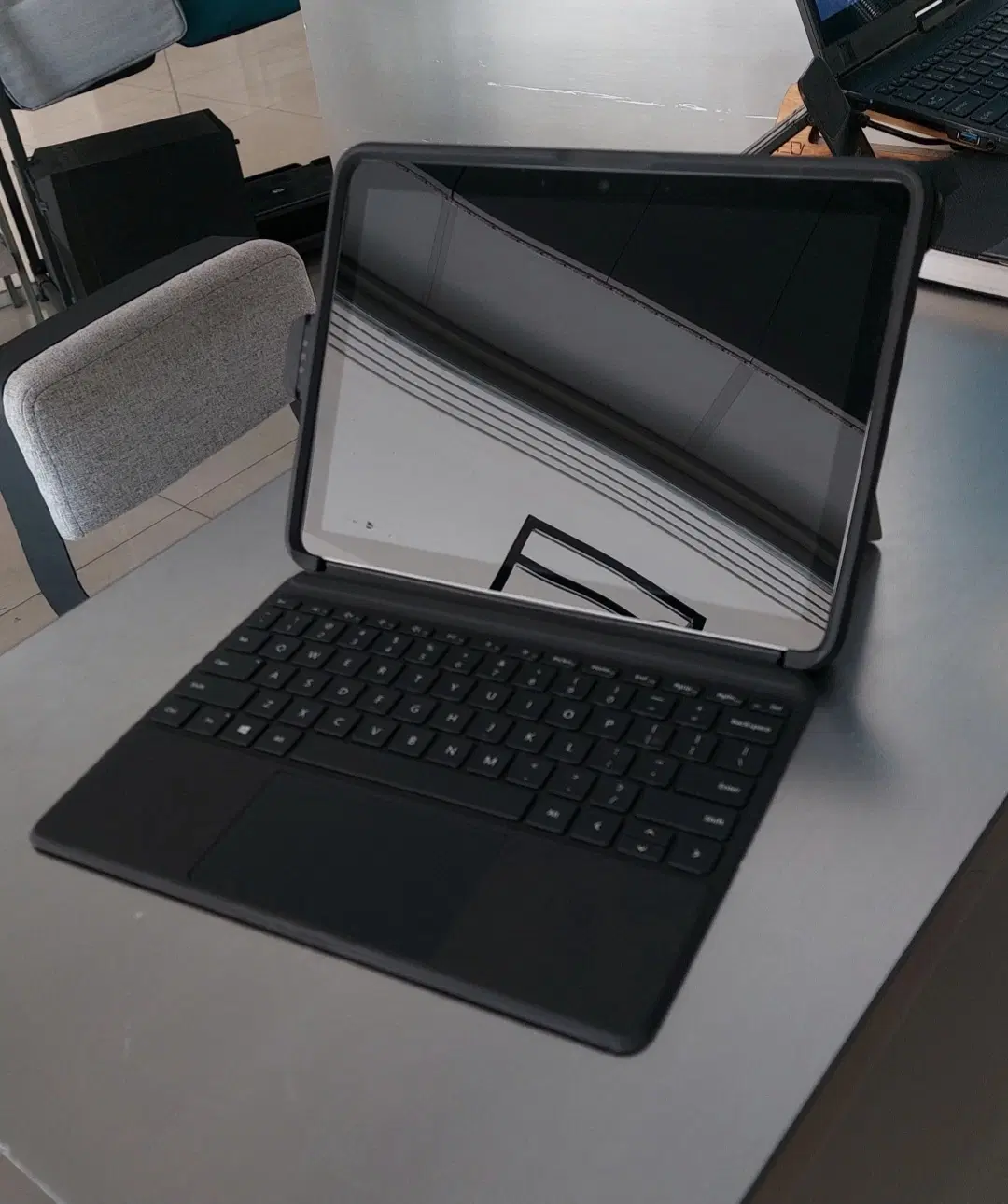 لپتاپ تبلتشو سرفیس Microsoft surface go 2|رایانه همراه|شیراز, ملاصدرا|دیوار
