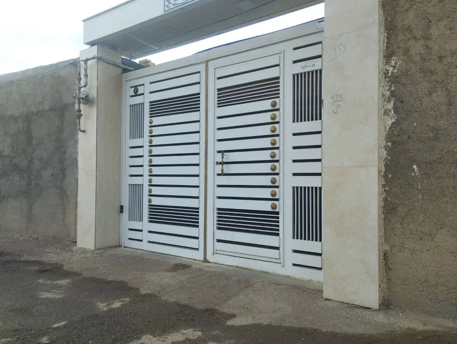 درب و پنجره سازی|استخدام صنعتی، فنی، مهندسی|گناباد, |دیوار