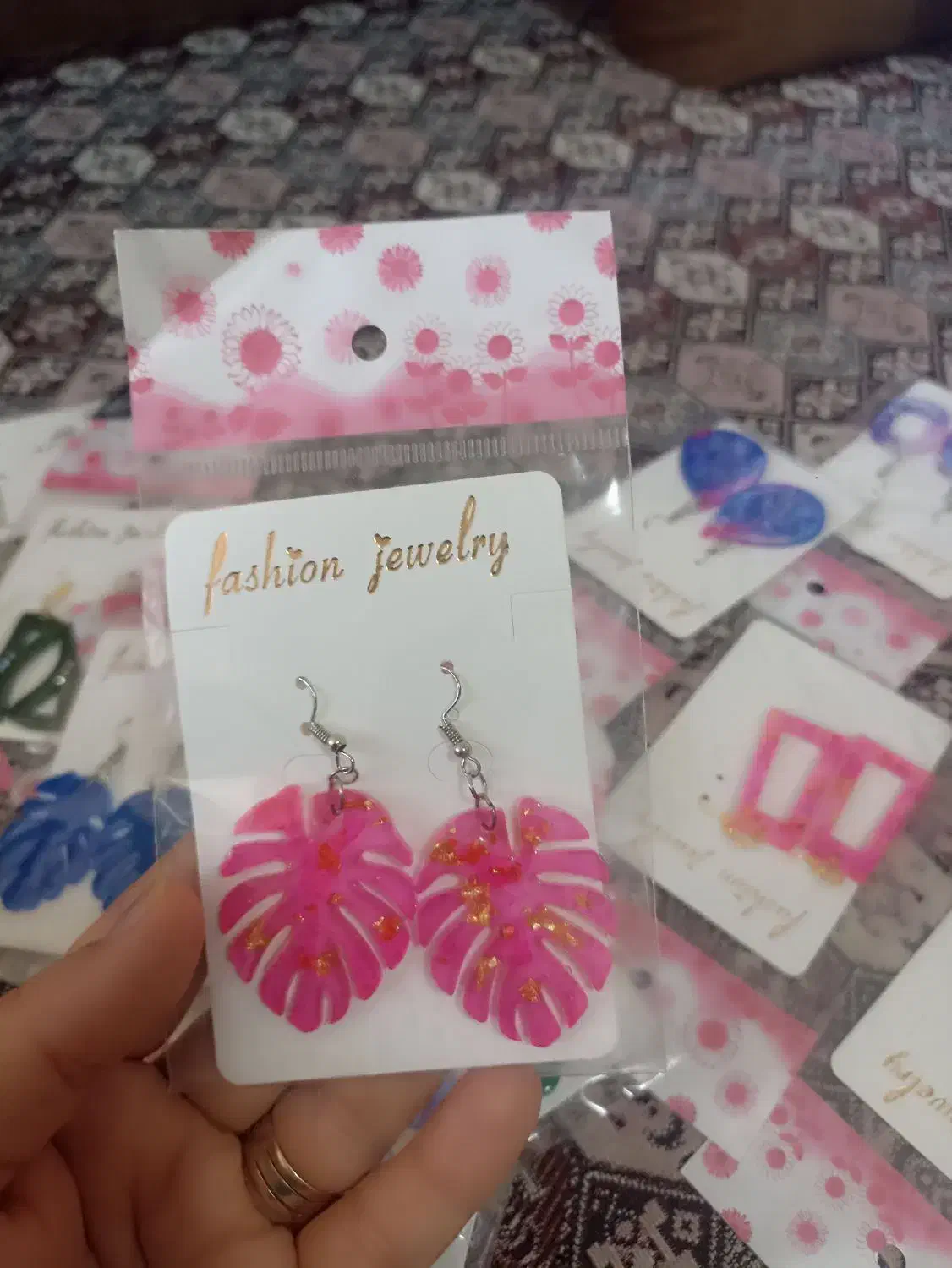 گوشواره|بدلیجات|پرند, فاز ۶|دیوار