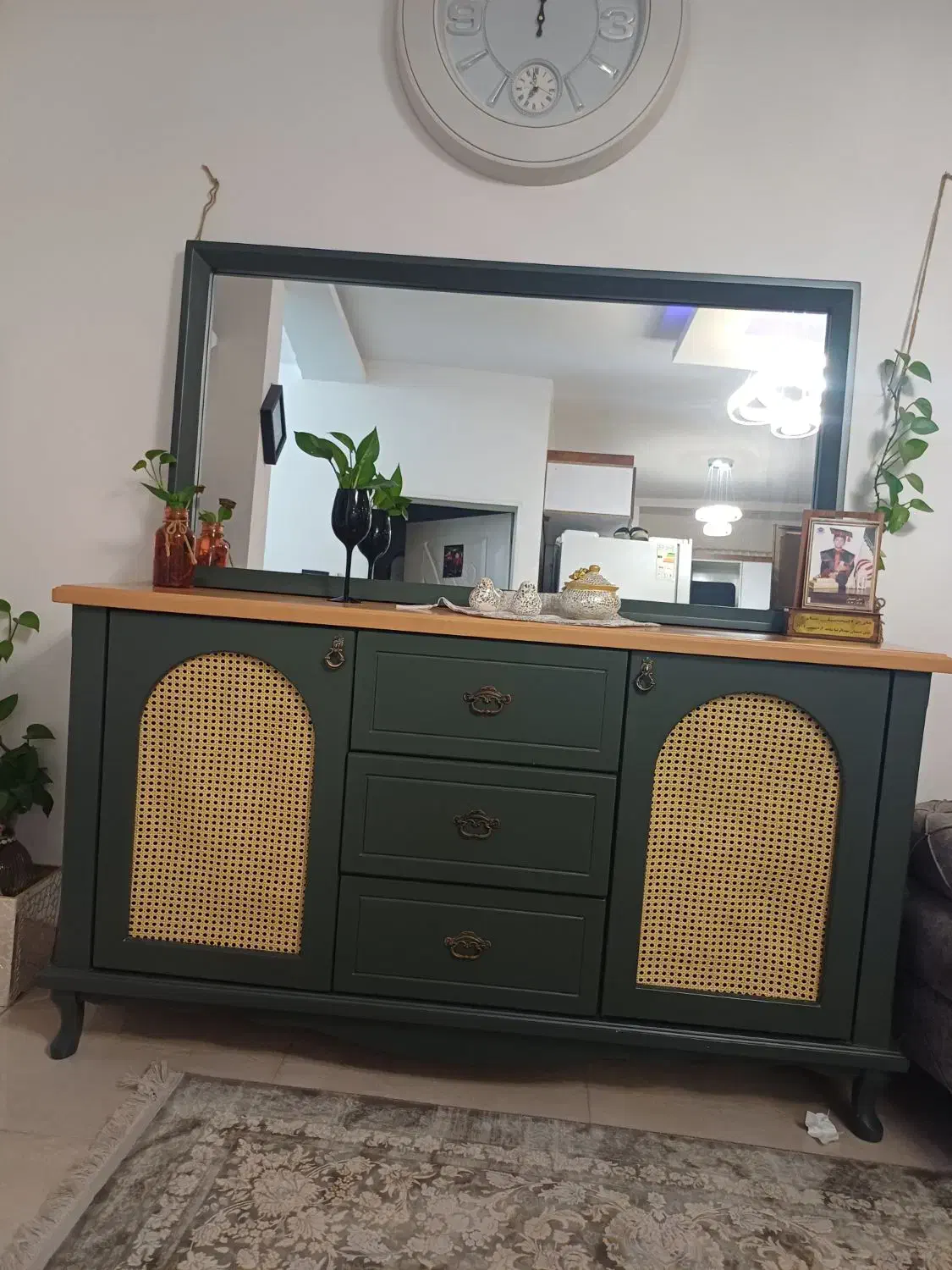 کنسول سبز یشمی|بوفه، ویترین، کنسول|رشت, استقامت ۲|دیوار