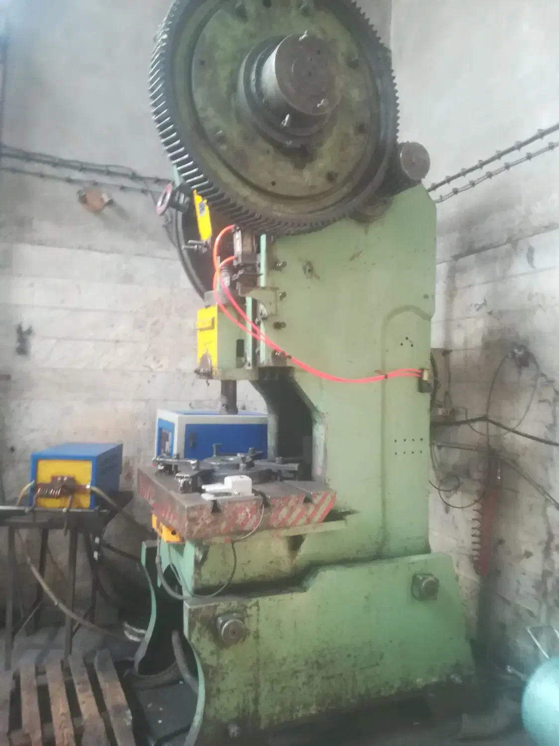 پرس 120تن|ماشین‌آلات صنعتی|چهاردانگه (تهران), |دیوار