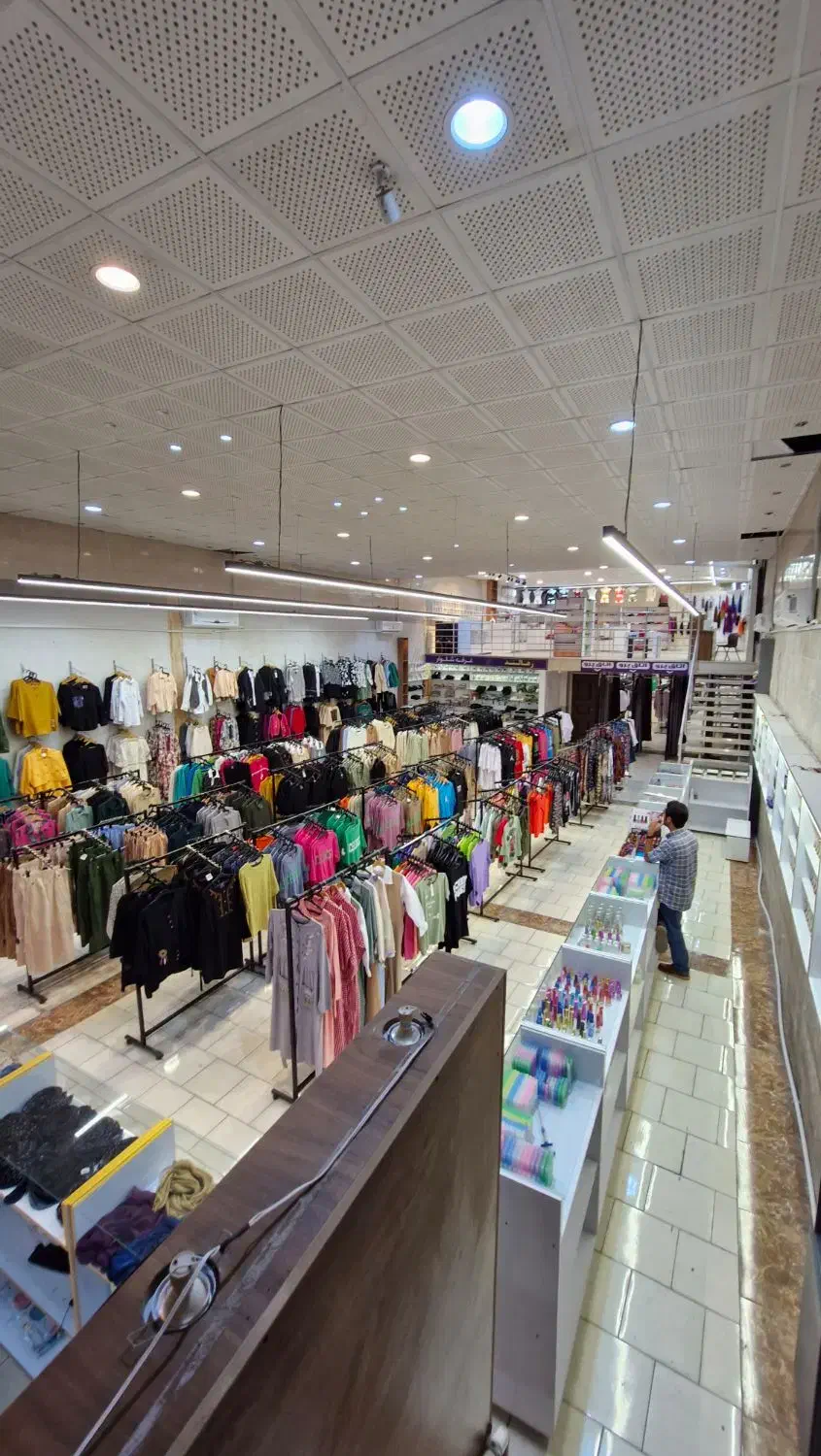 فروش تجاری 350 متر آزادشهر بر بلوار اصلی|فروش مغازه و غرفه|یزد, |دیوار