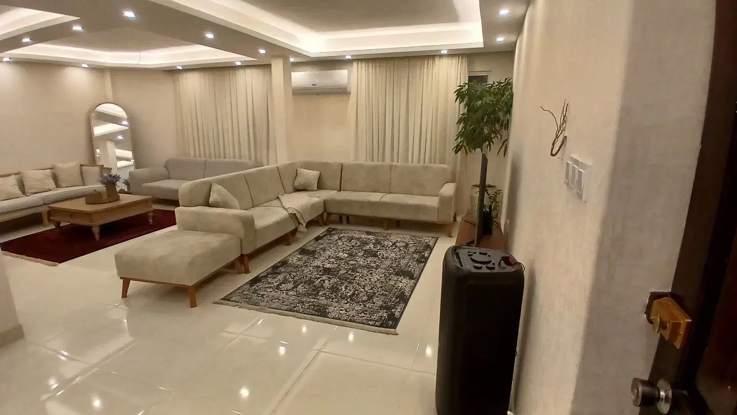 اپارتمان ۱۰۰متری سند تک برگ ،شمسی پور ،میدان هاشمی|فروش آپارتمان|رشت, علی آباد|دیوار