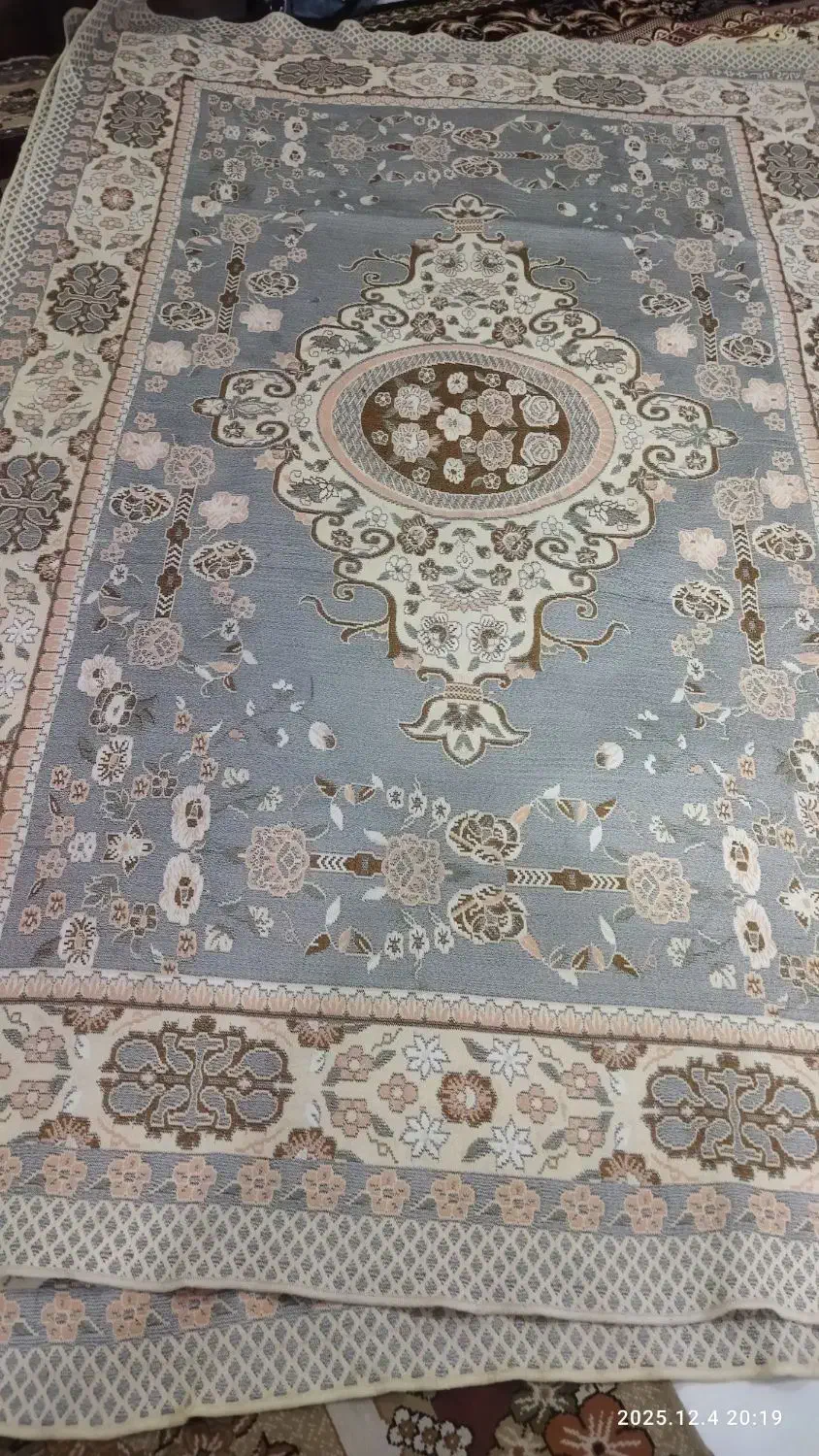 2 عدد رو فرشی 2 در 3|روفرشی|نیشابور, کشتارگاه|دیوار