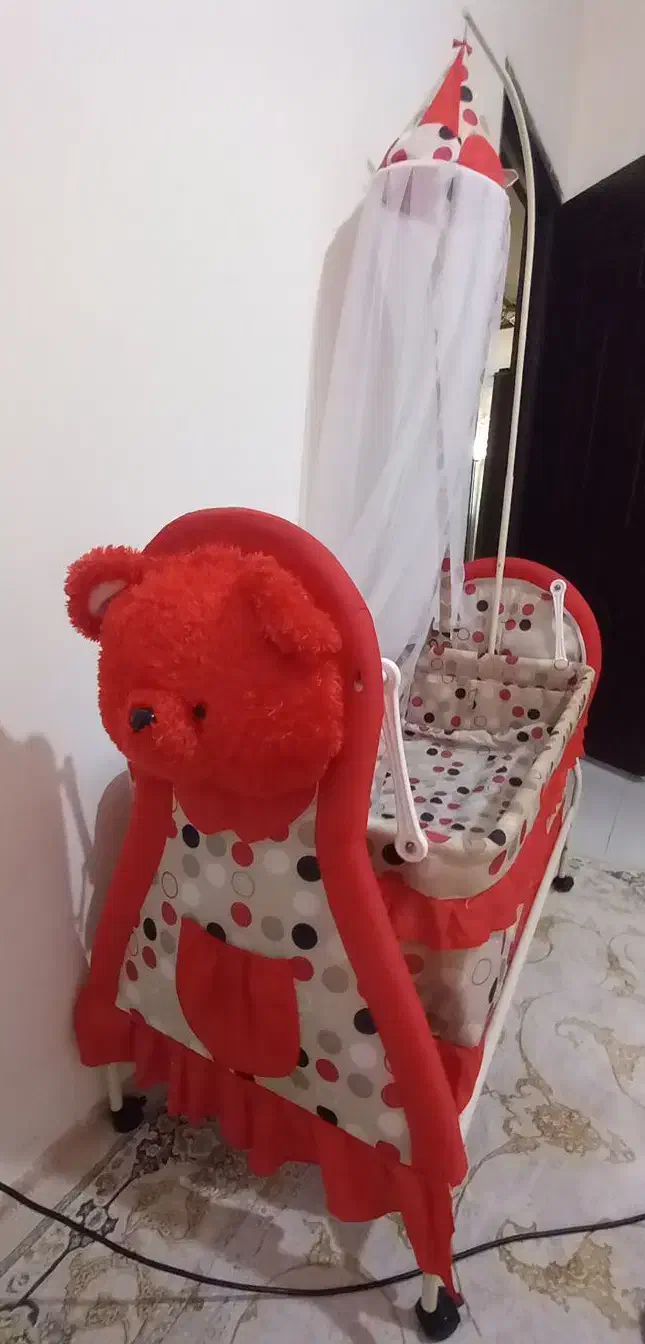 گهواره کودک|اسباب و اثاث بچه|اردبیل, |دیوار