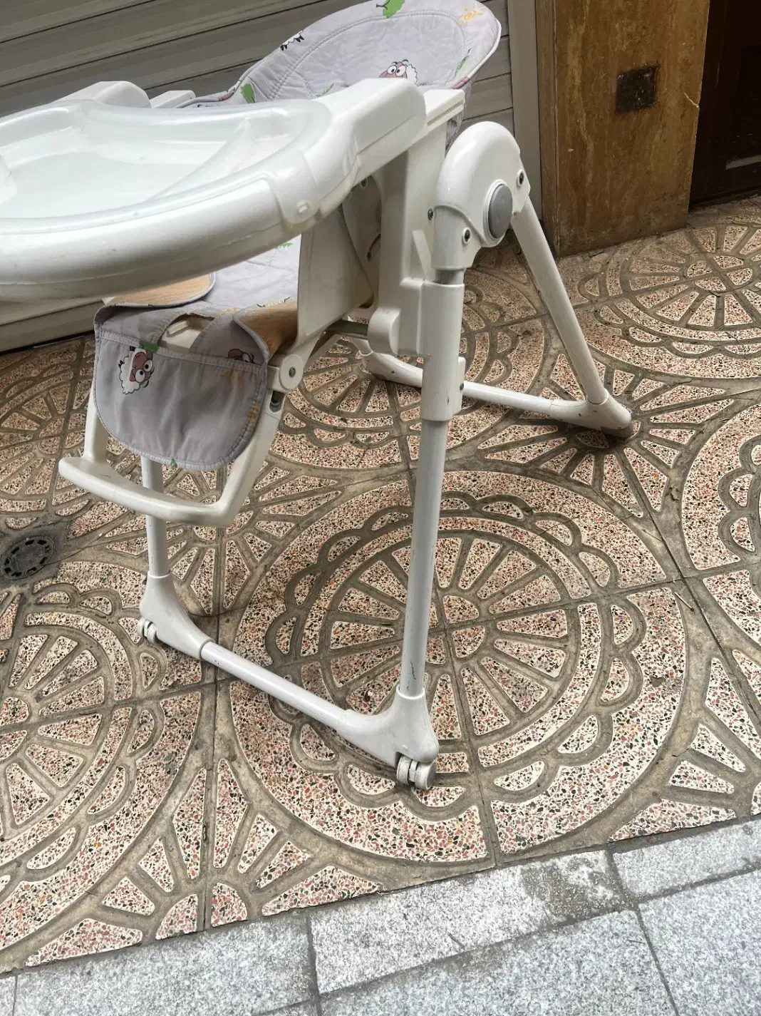 صندلی غذا کودک چرخدار|تخت و صندلی بچه|ری, دولت‌آباد|دیوار