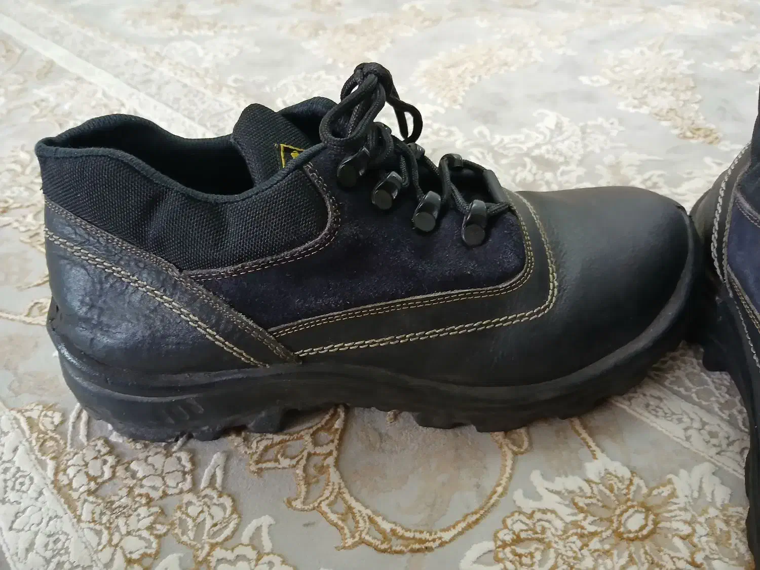 کفش کار ایمنی|کیف، کفش، کمربند|قدس, شهرقدس|دیوار