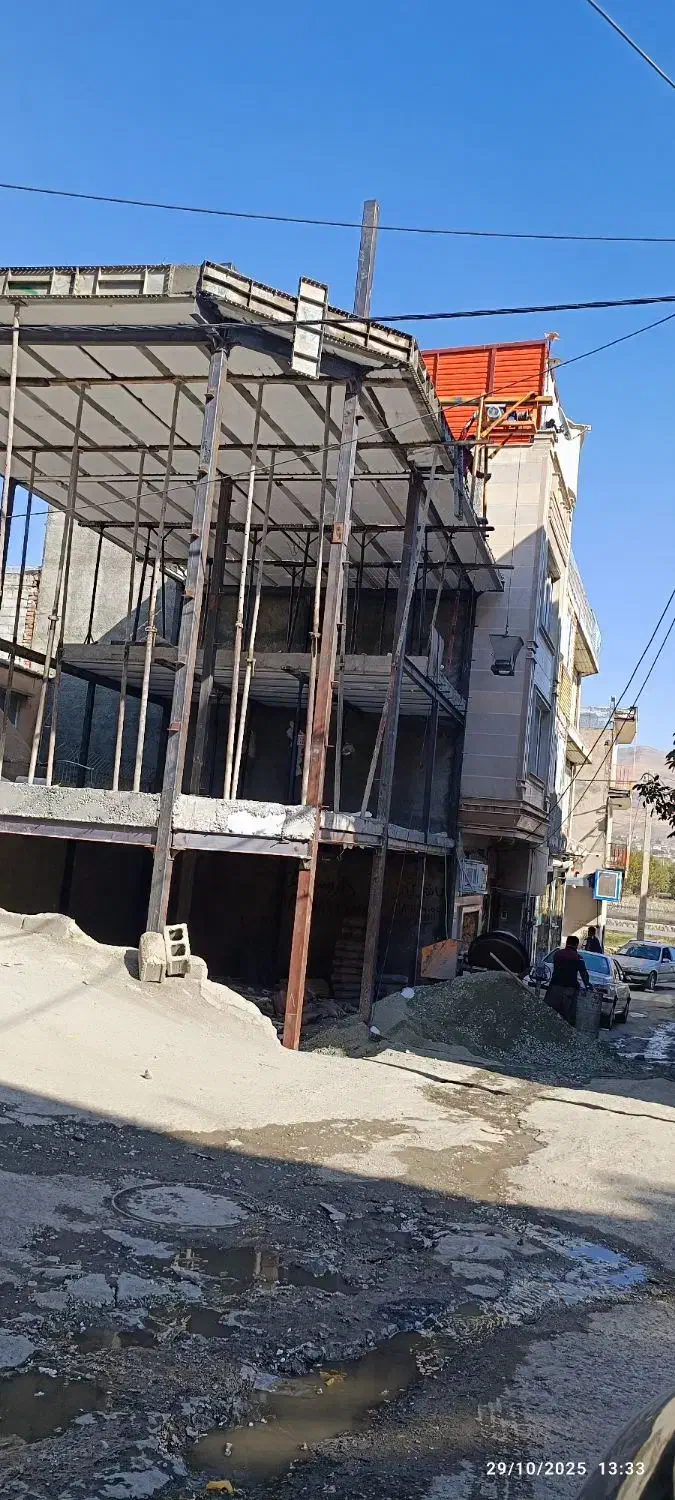 فروش ویلایی نیمه کاره با شرایط تجاری و خدماتی|فروش مغازه و غرفه|سنندج, |دیوار