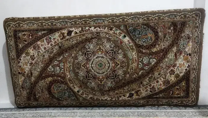 پشتی|پشتی|همدان, |دیوار