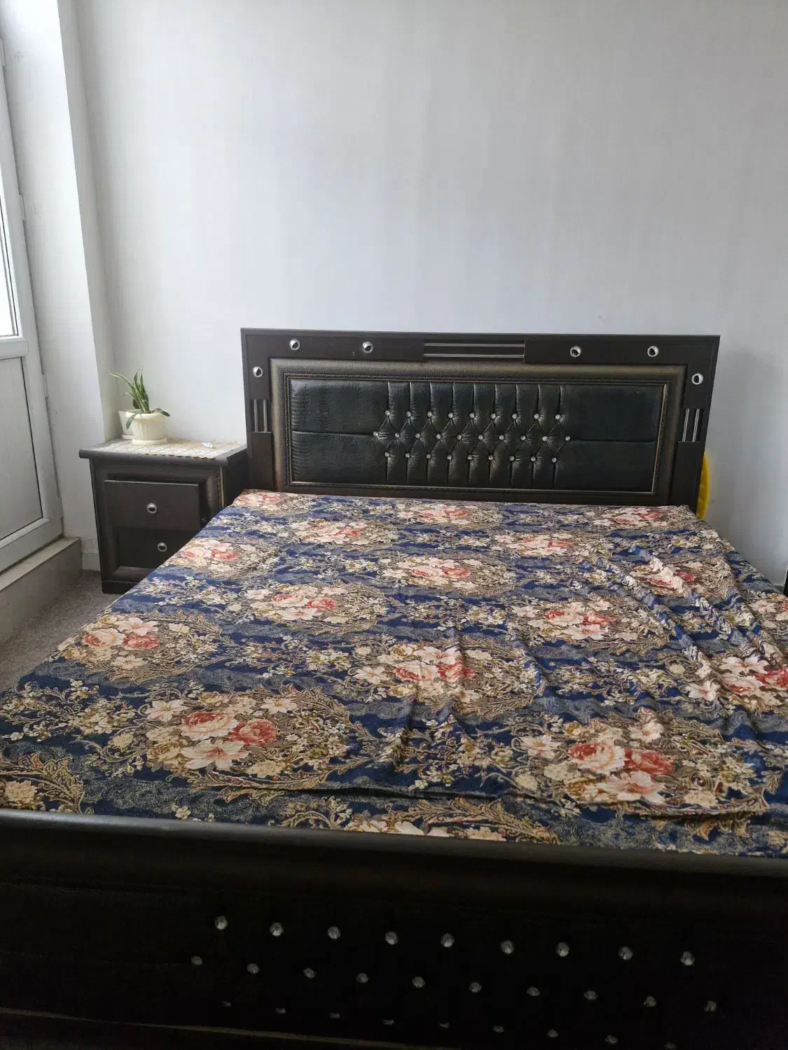 تخت دو نفره|تخت و سرویس خواب|مشگین شهر, |دیوار